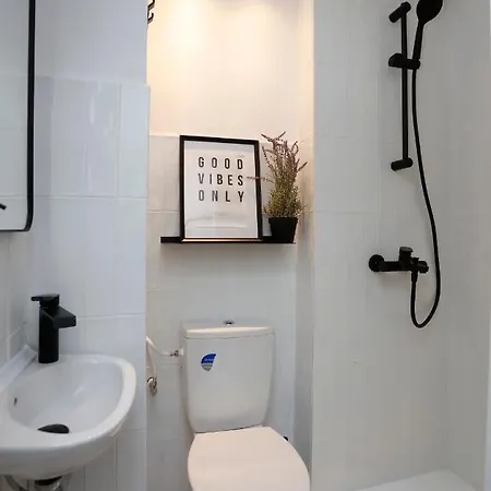 Apartment Concept Studio 20 *